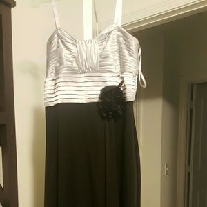 Silk top dress! 1 time use!! Very elegant-wedding